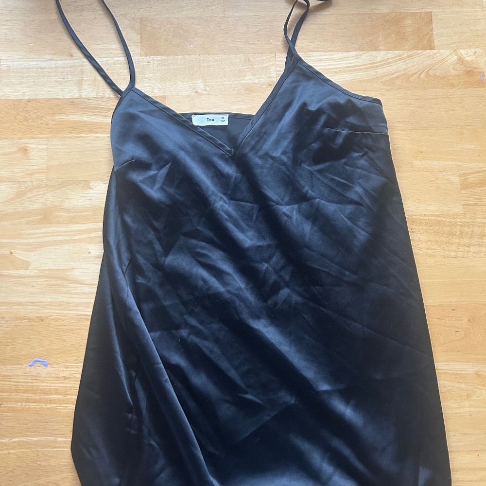 TNA Aritzia Black Satin Cami Tank Top Women’s XS